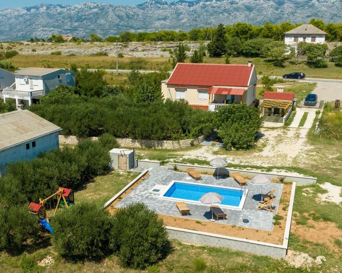 Family Friendly Apartments With A Swimming Pool Rtina - Stosici, Zadar - 21450 المظهر الخارجي الصورة